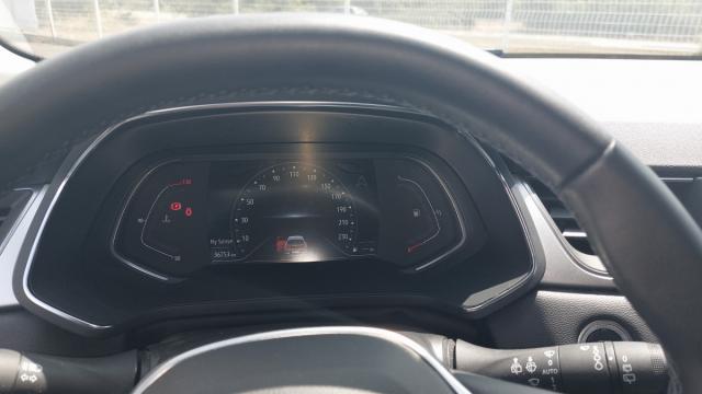 Renault Captur image 1