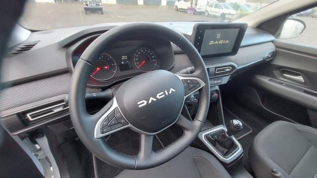 Dacia Sandero Iii image 2