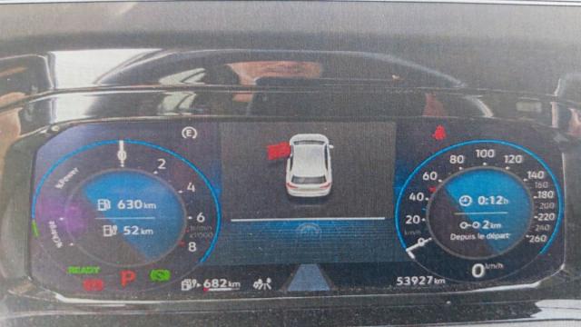 Volkswagen Golf image 2