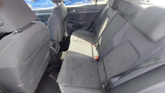 Volkswagen Golf image 2
