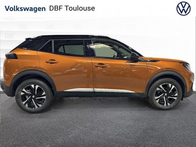 Peugeot 2008 image 8