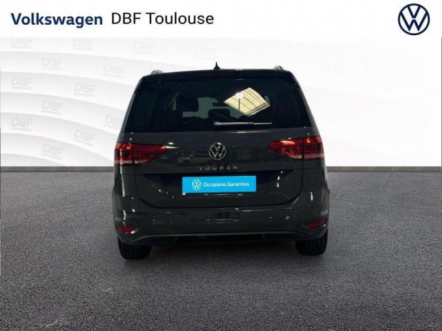 Volkswagen Touran image 2