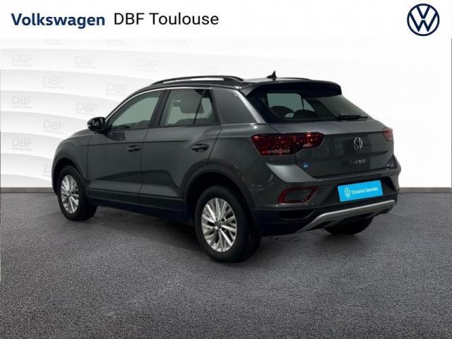 Volkswagen T-Roc image 8