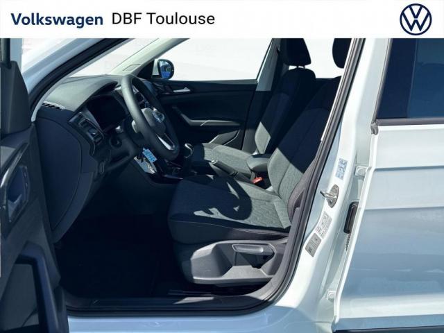 Volkswagen T-Cross image 8