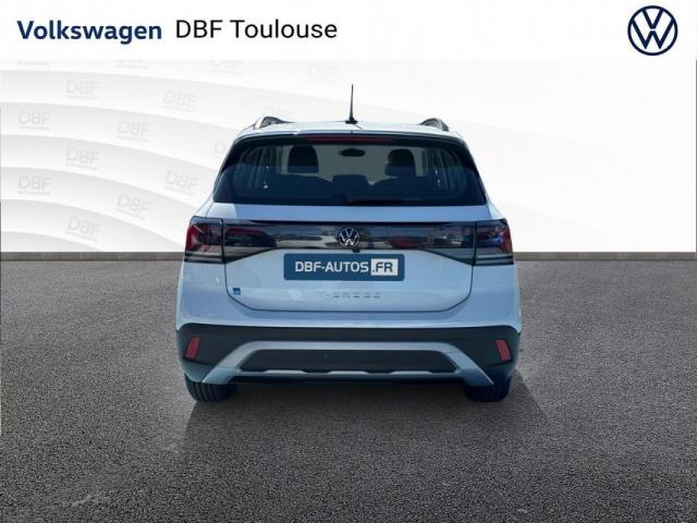Volkswagen T-Cross image 3