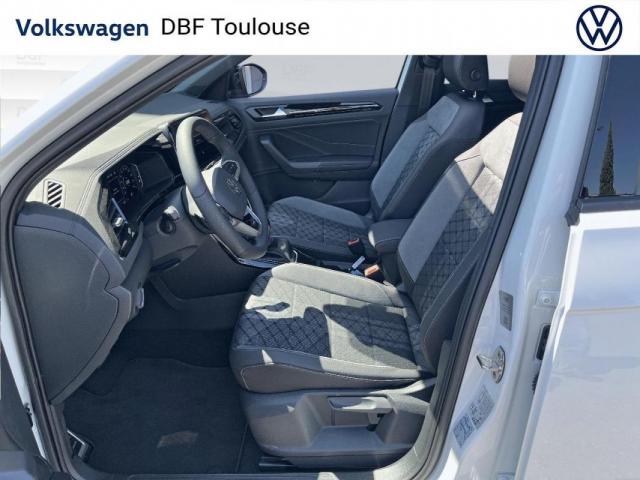 Volkswagen T-Roc image 8