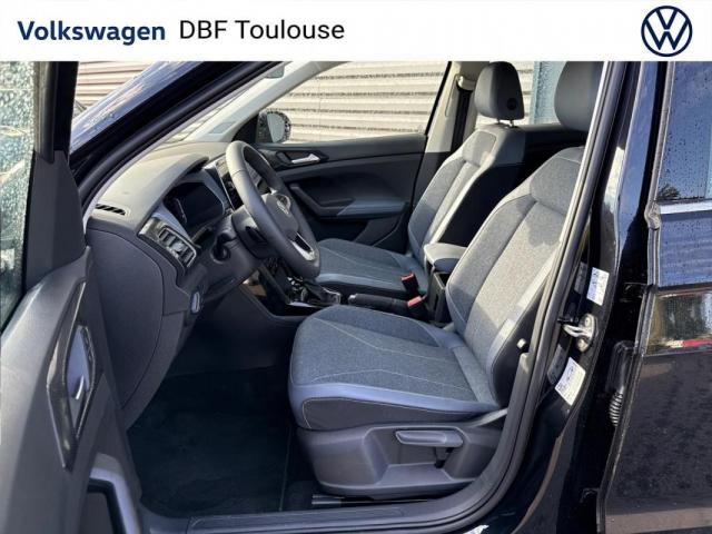 Volkswagen T-Cross image 2