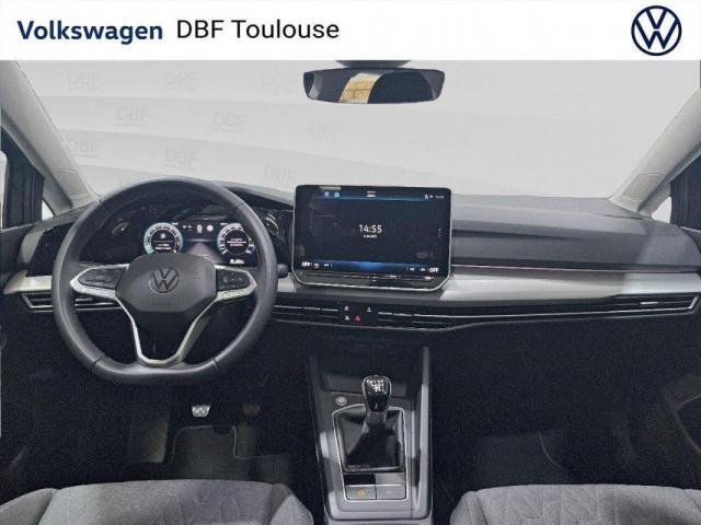 Volkswagen Golf image 8