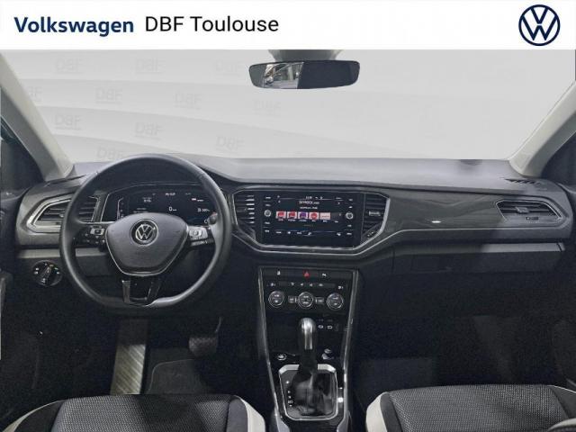 Volkswagen T-Roc image 8