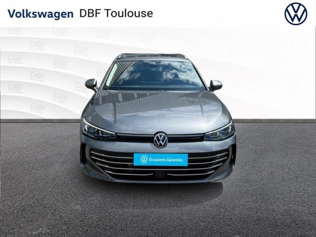 Volkswagen Passat image 4