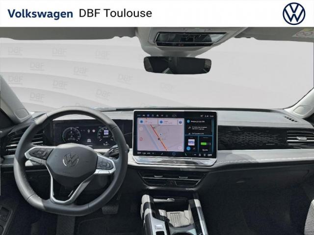 Volkswagen Passat image 3