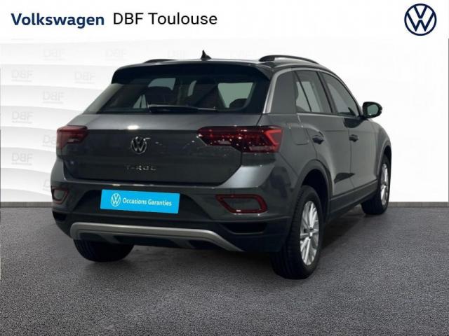 Volkswagen T-Roc image 8