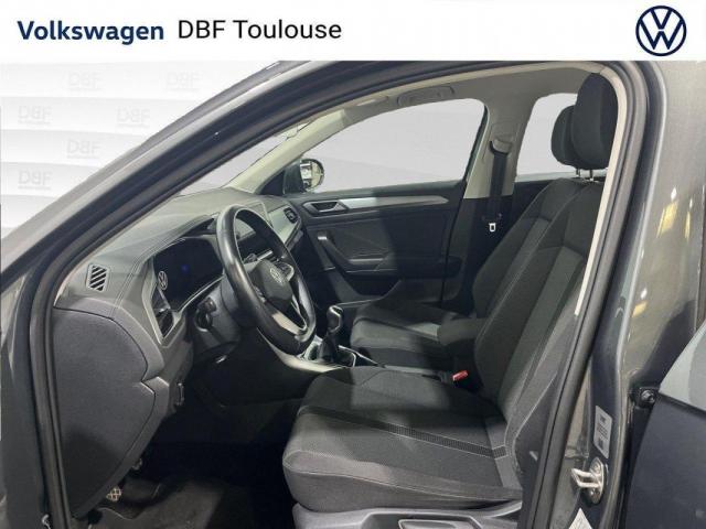 Volkswagen T-Roc image 9
