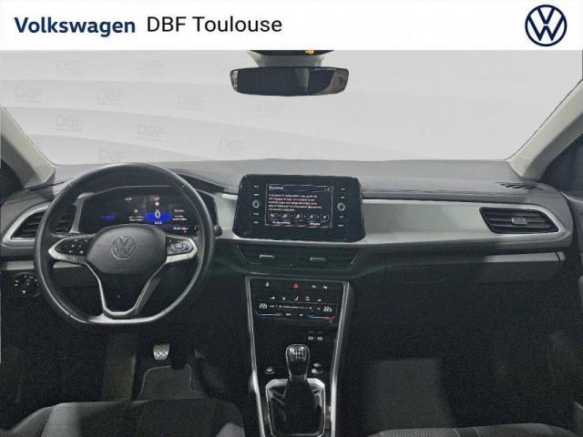 Volkswagen T-Roc image 7
