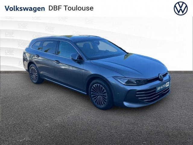Volkswagen Passat image 3