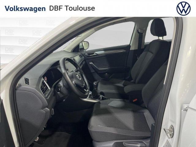Volkswagen T-Roc image 2