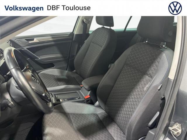 Volkswagen Golf image 6