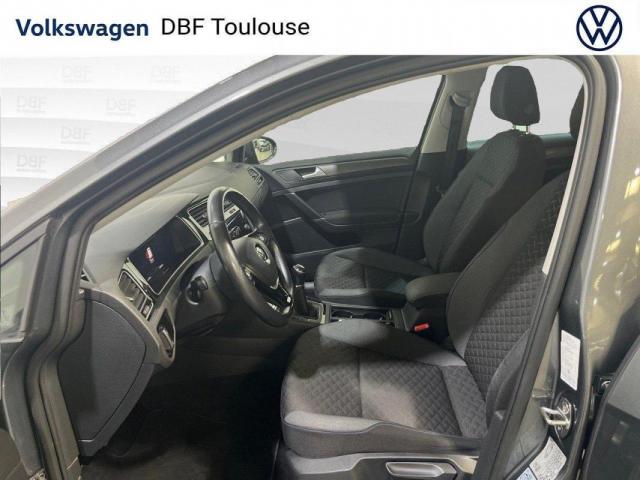 Volkswagen Golf image 9