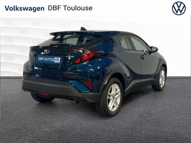 Toyota C-Hr image 2