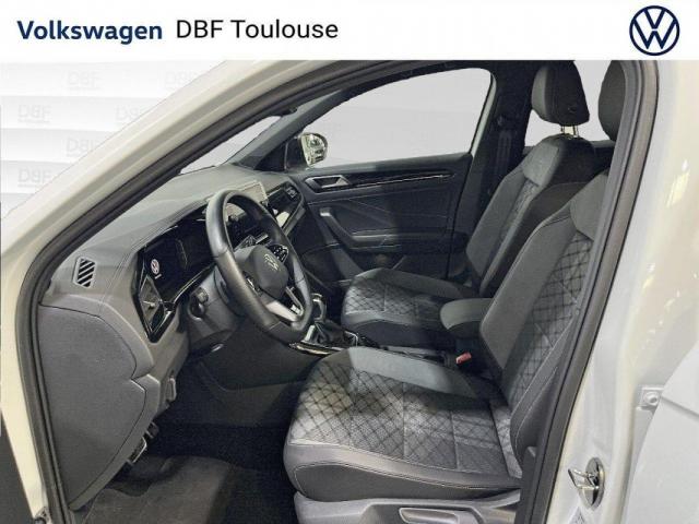 Volkswagen T-Roc image 2