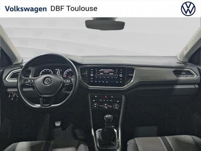 Volkswagen T-Roc image 3