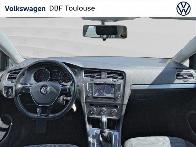 Volkswagen Golf image 8