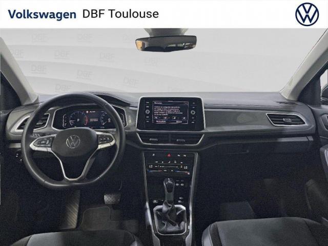 Volkswagen T-Roc image 4