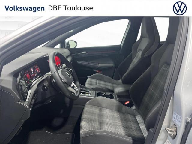 Volkswagen Golf image 6