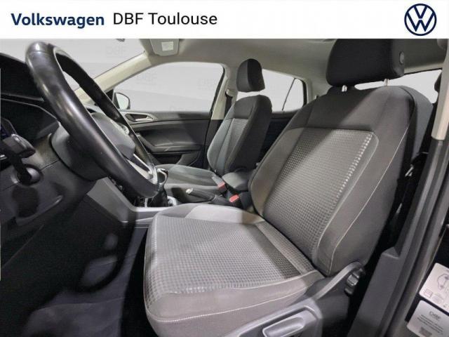 Volkswagen T-Cross image 3