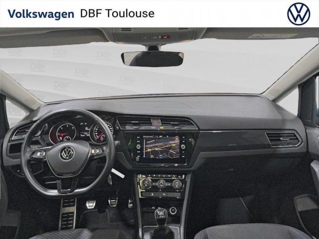 Volkswagen Touran image 9