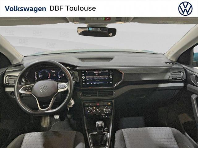 Volkswagen T-Cross image 3