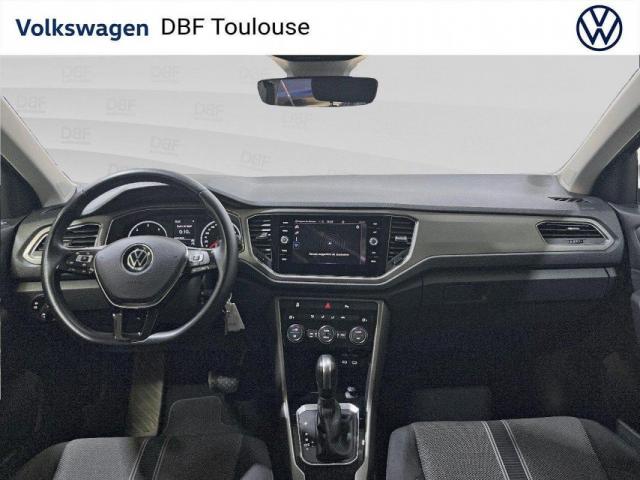 Volkswagen T-Roc image 8
