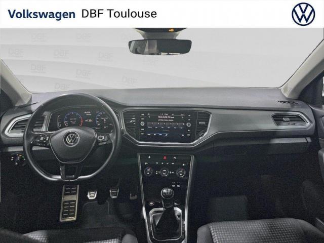 Volkswagen T-Roc image 2
