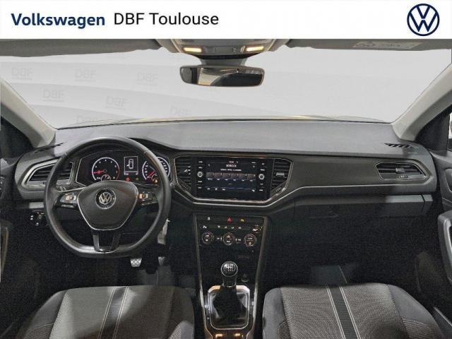 Volkswagen T-Roc image 7