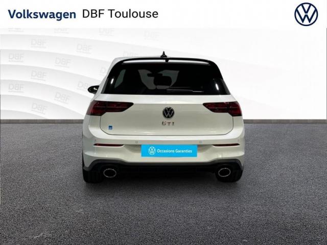 Volkswagen Golf image 8
