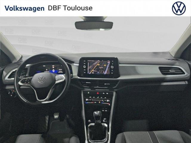 Volkswagen T-Roc image 7