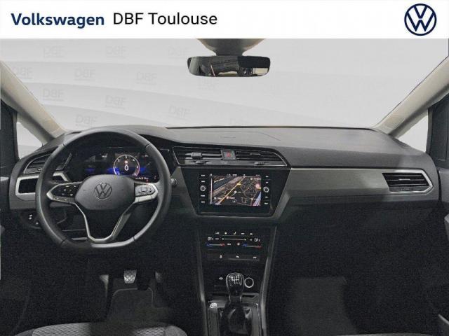 Volkswagen Touran image 4