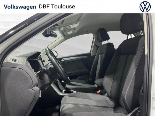 Volkswagen T-Roc image 3