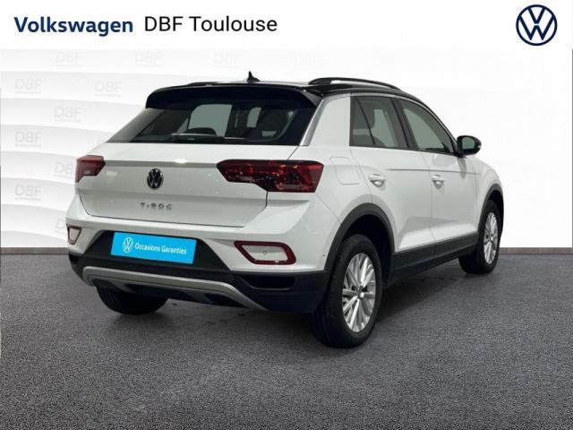 Volkswagen T-Roc image 9