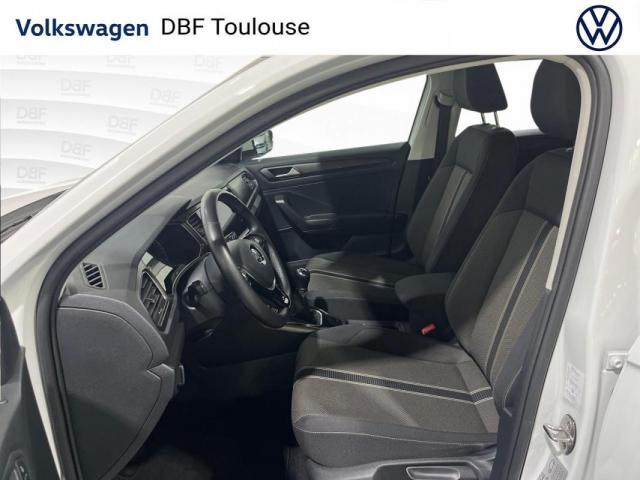 Volkswagen T-Roc image 3