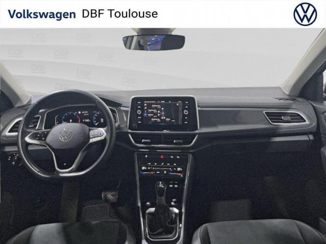 Volkswagen T-Roc image 9