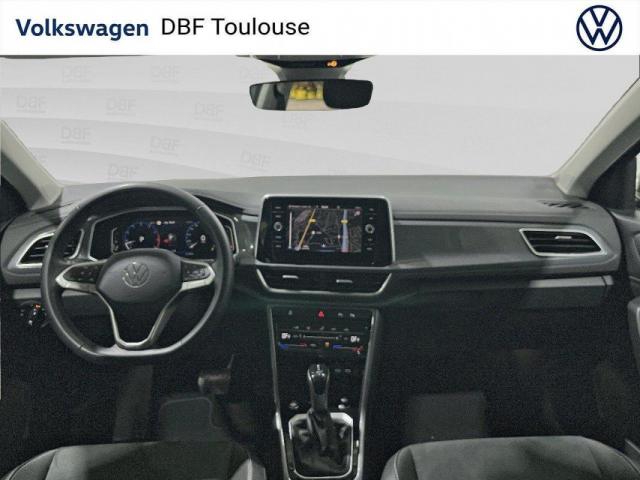 Volkswagen T-Roc image 8