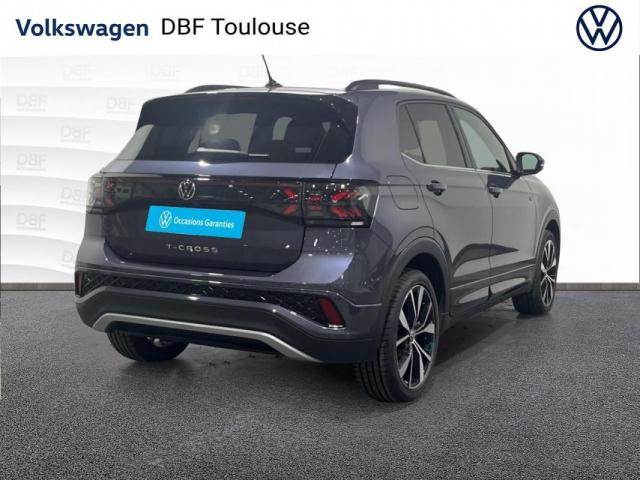 Volkswagen T-Cross image 2