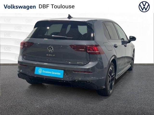 Volkswagen Golf image 9