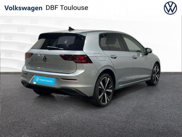 Volkswagen Golf image 6