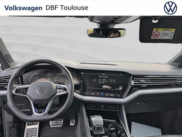 Volkswagen Touareg image 8