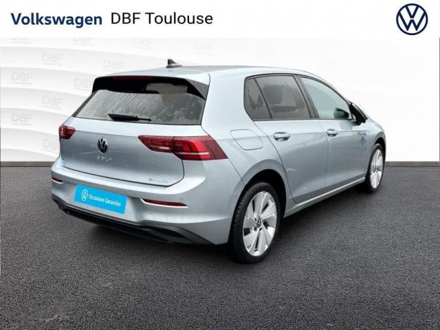 Volkswagen Golf image 6