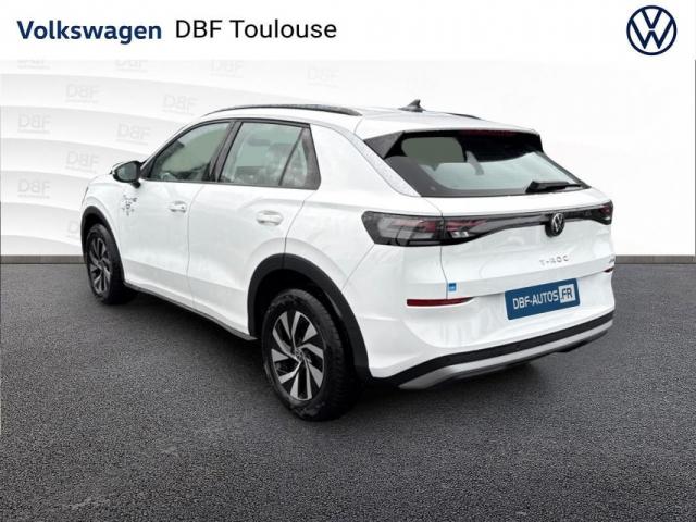 Volkswagen T-Roc image 4
