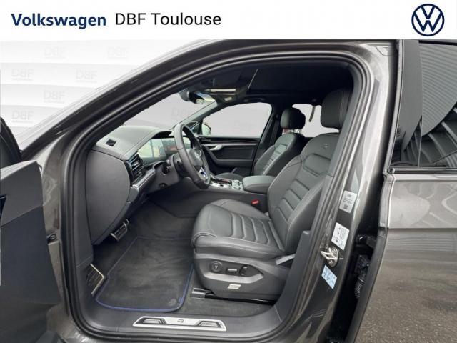 Volkswagen Touareg image 9