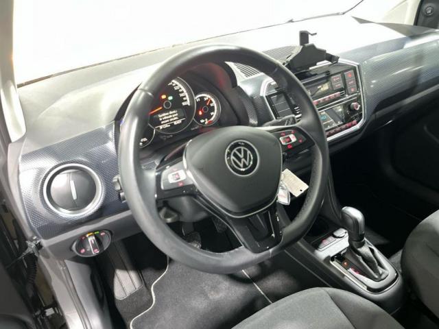 Volkswagen E-Up! image 3